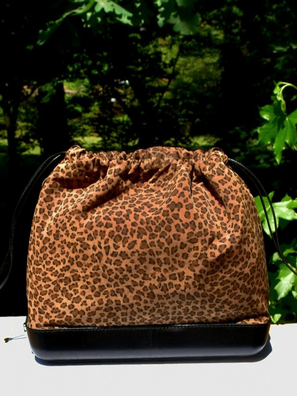 Vintage Bottega Veneta Leopard Print Drawstring Pouch Bag Italy Rare BV - Picture 5 of 13